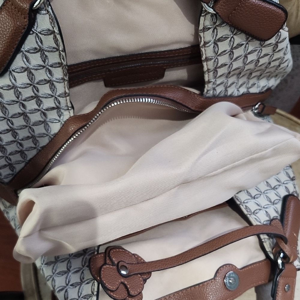 Dana Buchman Tan and Brown Patterned Tote with Wallet - Picture 4 of 4